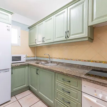 Апартаменти Benimar Адехе